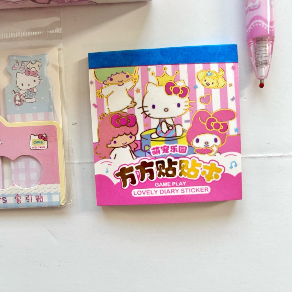 💖(HK366) Hello Kitty Adorable 10-Piece Stationery Bundle! - Picture 11 of 13